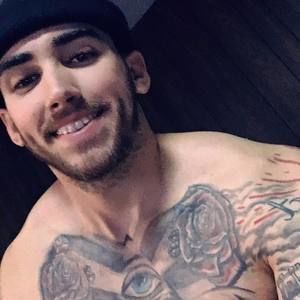 Meet your Posher, Daniel